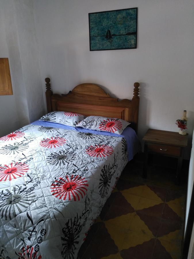 Sergeant Pepper'S Hostel Jardín Exterior photo