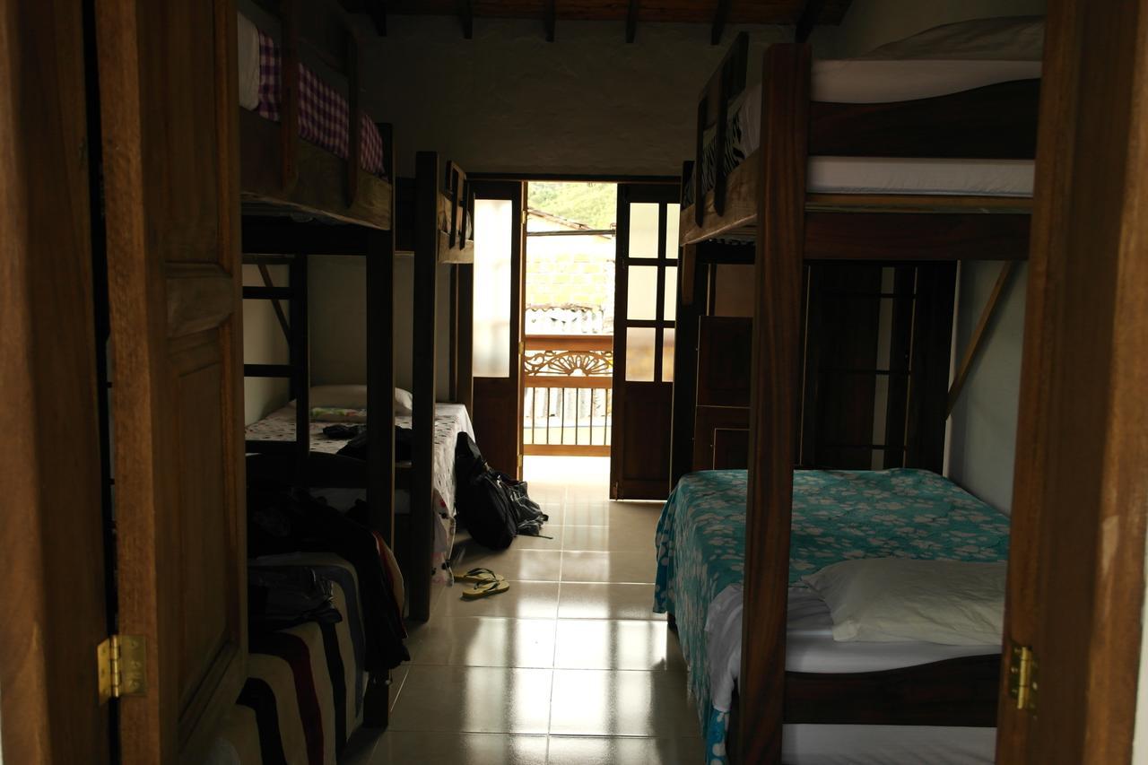 Sergeant Pepper'S Hostel Jardín Exterior photo